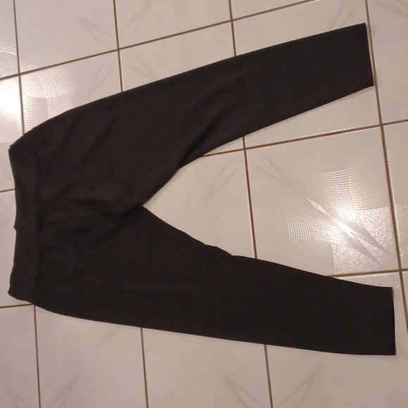 4/$80 Black Mulvari Marled Leggings - Size 4XL (US20) - Picture 6 of 9